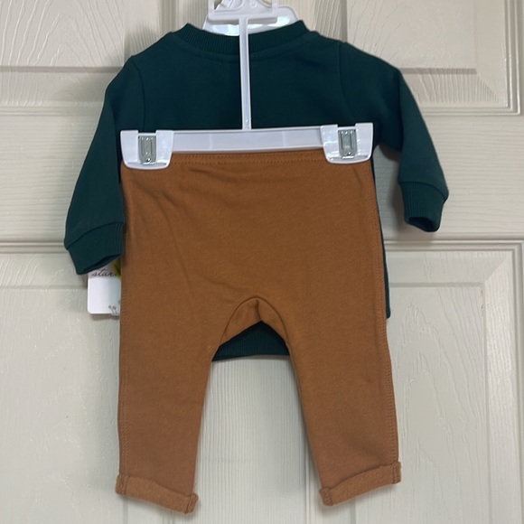 Starting out 2 piece set. Pants and top. Size NB. New! - Picture 5 of 6